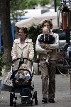 Amsterdam 4 juni 2005
Prins Bernhard jr met Prinses Annette en Sam v Vollenhoven en Isabella v Vollenhoven  op cornelis schuytstraat