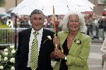 Heemskerk 10 juni 2005
Rafael v d Vaart en Silvie Meis trouwen.
Sjaak Swart met vrouw