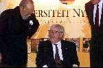 Breukelen 28 maart 2001
Opening van het Albert Heyn gebouw op Neyenrode.
Prins Bernhard, Albert Heyn en Wim Kok