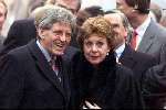 Breukelen 28 maart 2001
Opening van het Albert Heyn gebouw op Neyenrode.
Neelie Kroes en Bram Peper