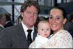 Rotterdam 23 maart 2001
Lee Towers onthulling borstbeeld in Ahoy.
Claudia en Rens met hun zoontje
