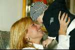 Amsterdam 16 maart 2002
Estelle Gullit met haar zoontje Maxime
