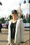 Disneyland Parijs 14 naart 2002
10 jarig bestaan disneyland
Famke Janssen