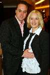 Scheveningen 25 maart 2002
Afscheid Henk v d Meyden in het circustheater.
Frans Bauer met zijn zwangere vriendin Mariska Bauer