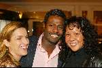 Scheveningen 25 maart 2002
Afscheid Henk v d Meyden in het circustheater.
John Williams met vriendin en Lucille Werner