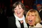 Hilversum 24 maart 2002
Gala  Willeke Alberti Foundation bij studio 21
Kitty Courbois met Willeke Alberti