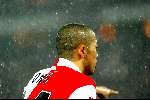 Rotterdam 21 maart 2002
Feyenoord-PSV 1-1 kwartfinale uefa cup
Ono in de regen