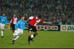 Rotterdam 21 maart 2002
Feyenoord-PSV 1-1 kwartfinale uefa cup
Robin van Persie in duel met Dennis rommedahl
