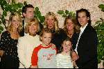 Hilversum 24 maart 2002
Gala Willeke Alberti Foundation in studio 21
Willeke met kinderen en kleinkinderen