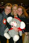 Rotterdam 1 maart 2003
Nationale songfestival in ahoy
Esther Hart met moeder en vriendin
