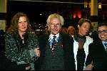 Amsterdam 11 maart 2003
boekenbal in de schouwburg van amsterdam
Harry Mulisch met vrouw en dochter