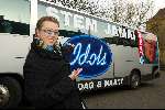 Den Haag 3 maart 2003
Bus van Jamai idols bij paleis Noordeinde