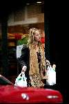 Amsterdam 8 maart 2003
Linda de mol shoppen op pc
