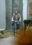 Blaricum 19  maart 2003
Marco Borsato op fiets en op schoolplein