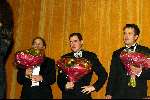 Amsterdam 10 maart 2003
Premiere liever verliefd in tushinski
johan neijenhuis alain devita en pim v hoeve (r)