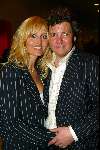 Amsterdam 6 maart 2003
uitreiking van de edison prijzen in de heineken musichall
Rene froger met natasja froger