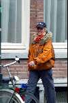 Amsterdam 8 maart 2003
Simone Kleinsma aan het winkelen op de Cornelis Schuytstraat