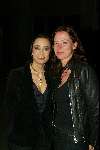 Den Haag 21 maart 2003
Modeshow voor warchild in den haag
Suzanne kleeman met  vriendin