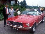 7 Juni 1992
Anneke Gronloh 50 jaar
Hier samen met haar man Wim van de Laan bi een Classic Car