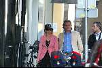 Amsterdam 27 maart 2004
Connie Breukhoven met Hans  Marvine en Edwin op PC Hooftstraat