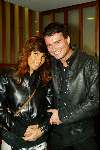 Amsterdam 14 maart 2004
Modeshow Paul Schulten in het Okura hotel.
DJ Marcello met zijn vriendin Marisol