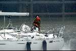 Scheveningen 6 maart 2004
Dinand Woesthoff op zijn zeilboot.
Eenzaam na het overlijden van zijn vrouw Guusje Nederhorst