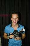 Amsterdam 3 maart 2004
Presentatie nieuw magazine Jacky in Jimmy Woo.
Jacob v Rozelaar met fotocamera