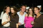 Amsterdam 3 maart 2004
Presentatie nieuw magazine Jacky in Jimmy Woo.
Jeroen v d Mast met modellen(Elite) 2e van links Wendy Dubbelt