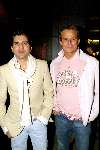 Amsterdam 3 maart 2004
Presentatie nieuw magazine Jacky in Jimmy Woo.
Rodrigo Otazu en Leco  v Zadelhoff