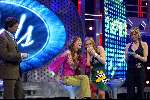 Hilversum 6 maart 2004
Idols in studio 22.  
Alice Idols  Meike Idols Reinout Oerlemans en Tooske Breugem
Eerste finale ronde 2004