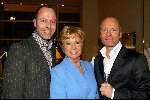 Amsterdam 13 maart 2004
Modeshow Mart Visser in het Hilton.
Mart Visser met moeder en broer