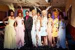Amsterdam 14 maart 2004
Modeshow Paul Schulten in het Okura hotel.
Paul Schulten met modellen