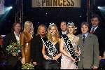 Wernhout 28 maart 2003
Princess Model of the year verkiezing.
Deborah Hazenbroek (miss Nederland), Aad Ouborg en Kimberly (Miss Belgie) Els Ouborg Govert de Roos en Monique Collignon