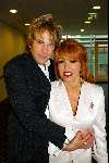 Amsterdam 14 maart 2004
Modeshow Paul Schulten in het Okura hotel.
Adam Curry en Patricia Paay
