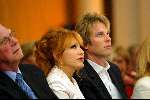 Amsterdam 14 maart 2004
Modeshow Paul Schulten in het Okura hotel.
Adam Curry en Patricia Paay