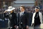 Delft 30 maart 2004
Begrafenis prinses Juliana in Grote kerk . Prinses  Mabel  en prins Friso