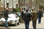 Amsterdam 9 maart 2004
Ramkraak bij ABN AMRO in Amsterdam. Geldauto en busje tegenover het huis van Tom Egbers. Janke Dekker is met geweer bedreigd.