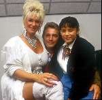Connie Breukhoven als Vanessa met haar nieuwe vriend Hans Breukhoven en oudste dochter
1987