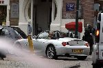 Amsterdam 24 maart 2005
Tooske Breugem en Bastiaan Ragas hand inBMW Cabrio  cornelis schuytstraat