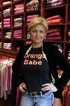 Amsterdam 26 maart 2005
Bn ers verkopen bij Oger voor Orange Babies. 
Caroline Tensen