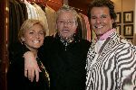 Amsterdam 26 maart 2005
Bn ers verkopen bij Oger voor Orange Babies. 
Caroline Tensen en John Kattenburg en Leco v Zadelhoff