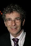 Utrecht 21 maart 2005
Tineke Schouten 25 jaar artiest en ze krijgt een koninklijke onderscheiding in het Jacobi theater.
Chiel v Praag