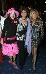 Amsterdam 7 maart 2005
Modeshow Ronald Kolk bij hotel krasnapolsky.
Yonina met hoed en Christine Kroonenberg