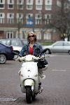 Amsterdam 24 maart 2005
Ellemieke Vermolen op vespa scooter