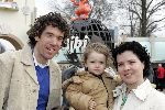 Biddingshuizen 25 maart 2005
opening Walibi World.
Gianni Romme met zoon en vrouw
