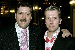 Amsterdam 7 maart 2005
Modeshow Ronald Kolk bij hotel krasnapolsky.
Henk Krol met vriend