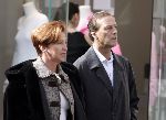 Amsterdam 16 maart 2005
Johan Neeskens winkelen met zijn vrouw op de pc Hooftstraat