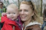 Biddinghuizen 25 januari 2005
Opening Walibi World.
Marilou v Steenis met baby