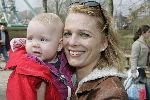 Biddinghuizen 25 januari 2005
Opening Walibi World.
Marilou v Steenis met baby