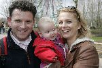 Biddinghuizen 25 januari 2005
Opening Walibi World.
Marilou v Steenis met man en baby